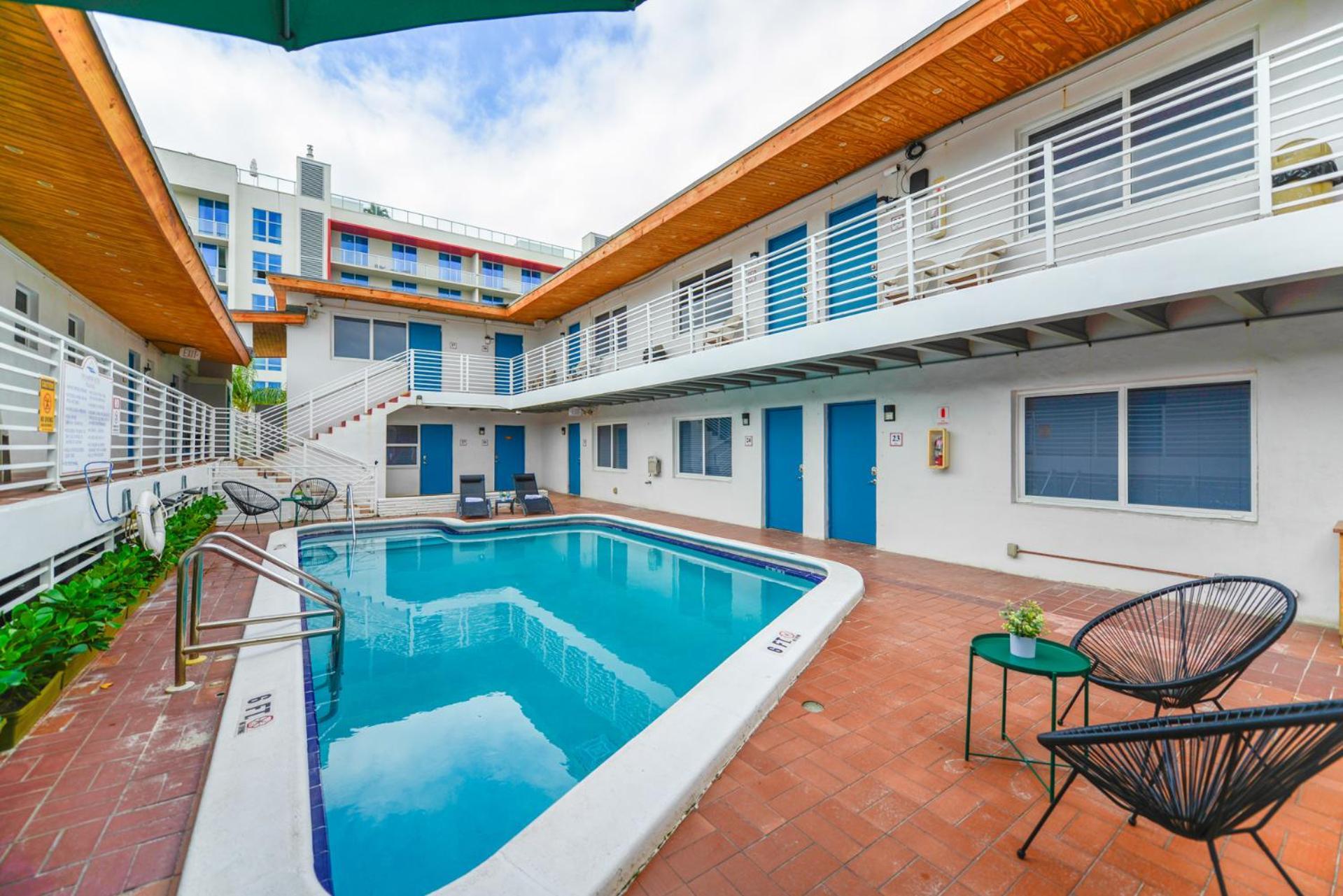 Spacious Oceanfront Studio With Pool Access - M27 Hollywood Exterior foto